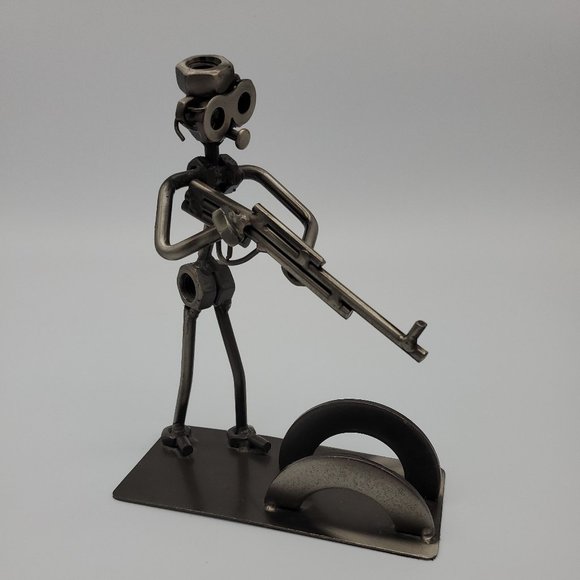 Nut And Bolt Welded Soldier Figurine - Picture 1 of 13
